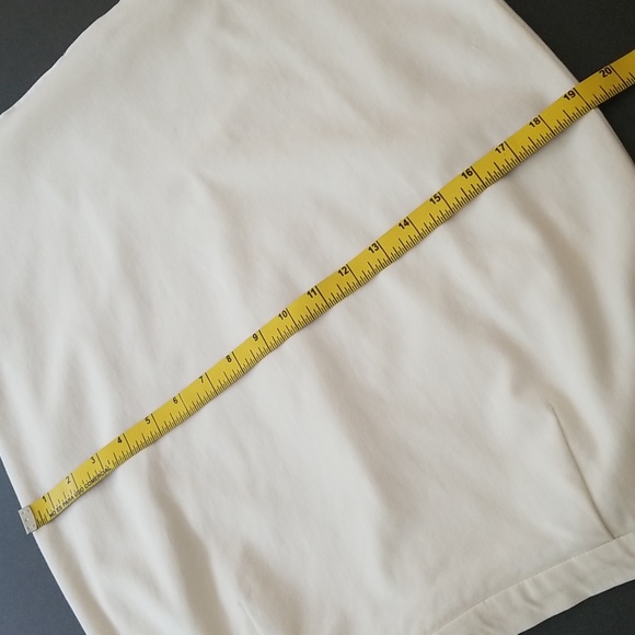 Burberry White Lined Pencil Skirt - Picture 6 of 11